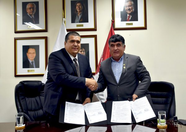  La SBN firma convenio de cooperación con municipios de Ica y La Libertad para la protección de terrenos del Estado
