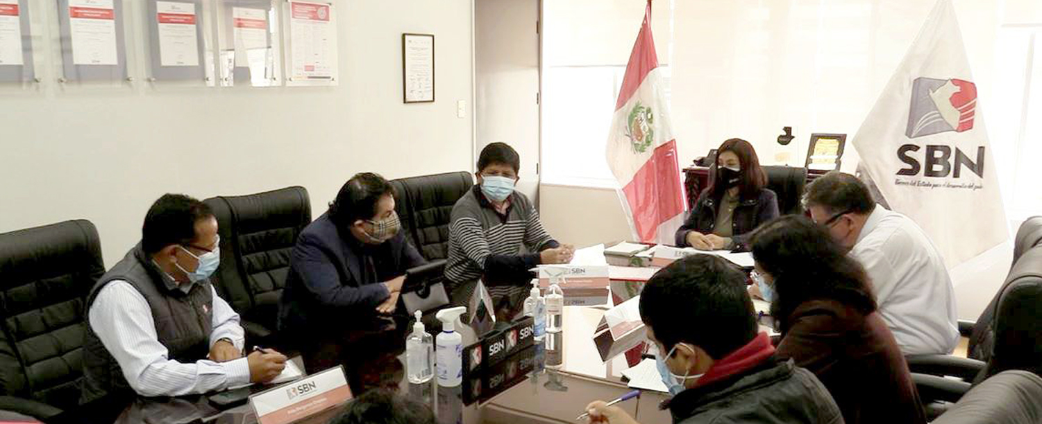 REUNIÓN CON FUNCIONARIOS DEL GORE TACNA Y MUNICIPIO DE ILABAYA PARA VIABILIZAR TRANSFERENCIA DE PREDIOS ESTATALES