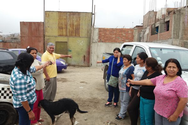  SBN y valientes pobladores recuperan Parque Público que había sido invadido